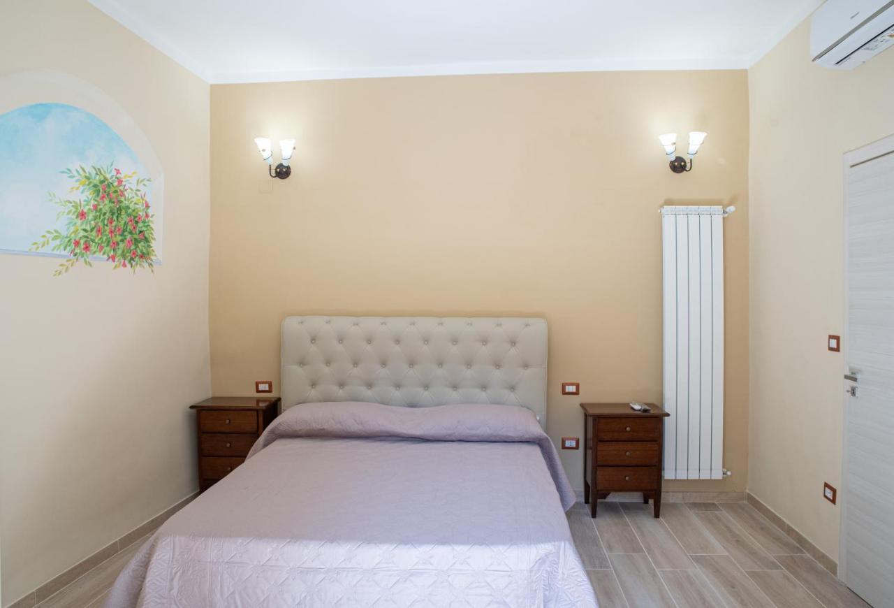 Mandevilla Home Caiazzo Exterior foto
